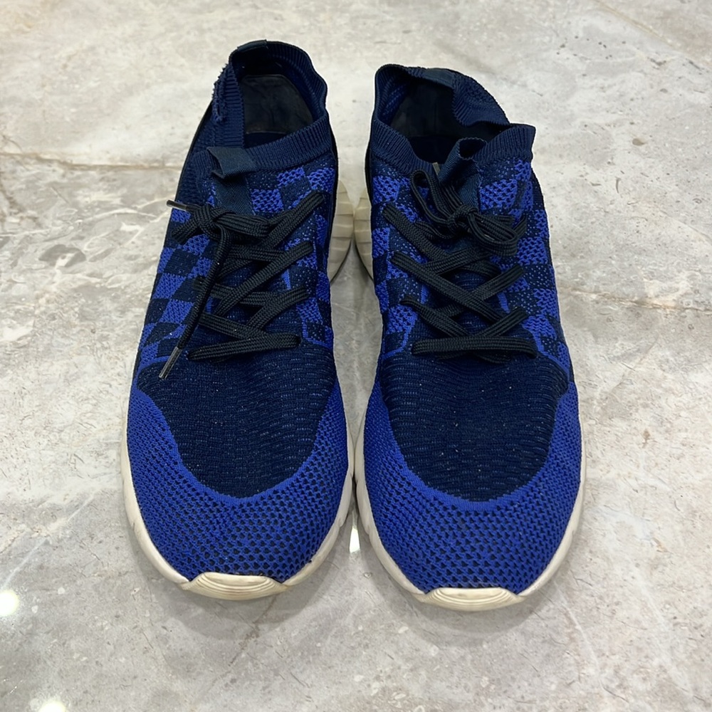 Mens Louis Vuitton Blue Knit Fabric Fastlane Sneakers - Size 9.5 - Picture 2 of 9